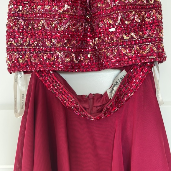 GORGEOUS Raspberry Sherri Hill two piece - Picture 4 of 5